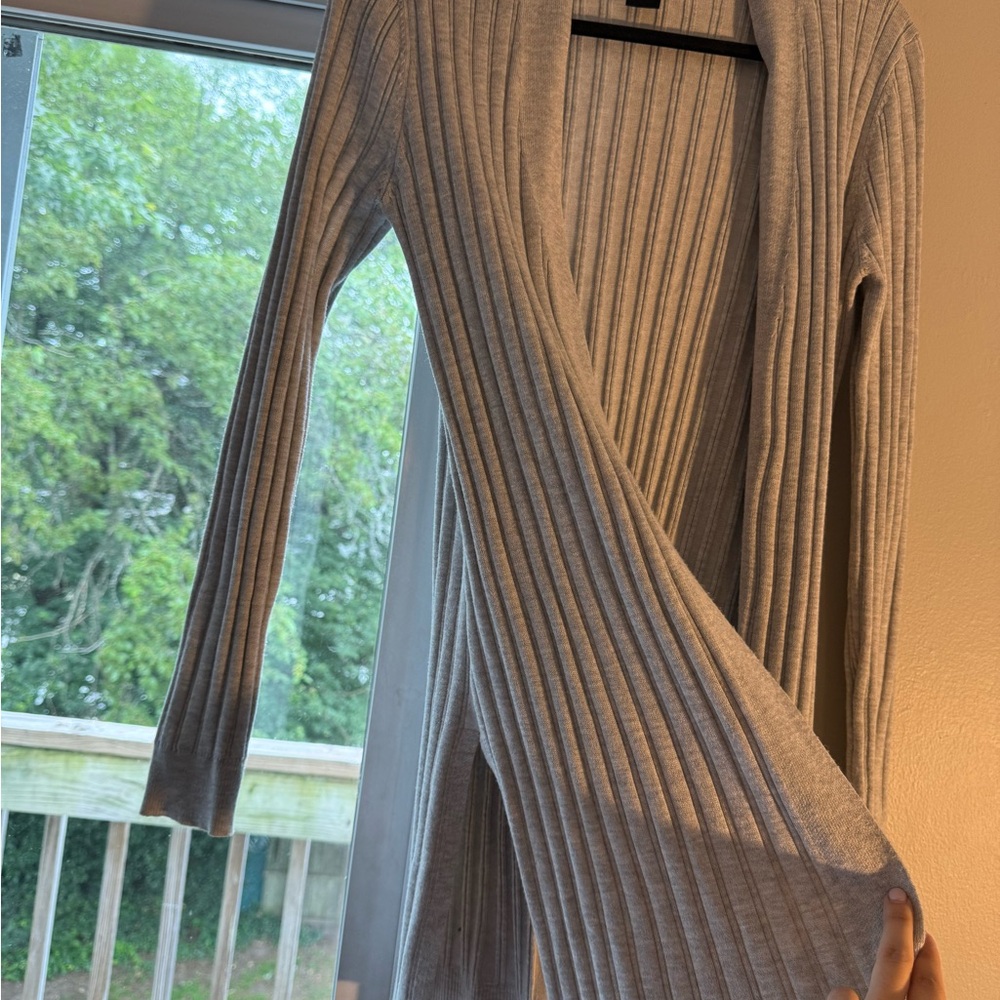 Light Gray Ribbed Cardigan - Picture 2 of 6